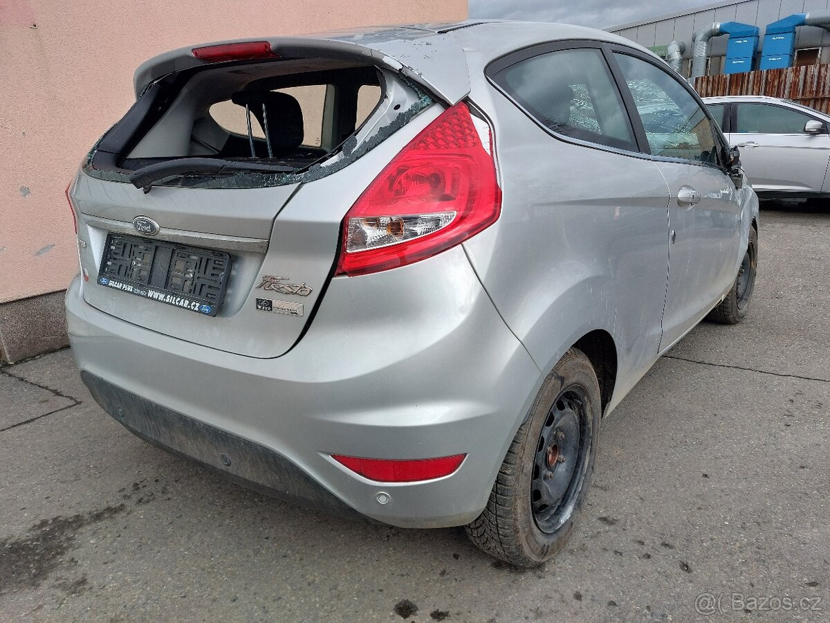 Ford Fiesta titanium - náhradní díly - 4