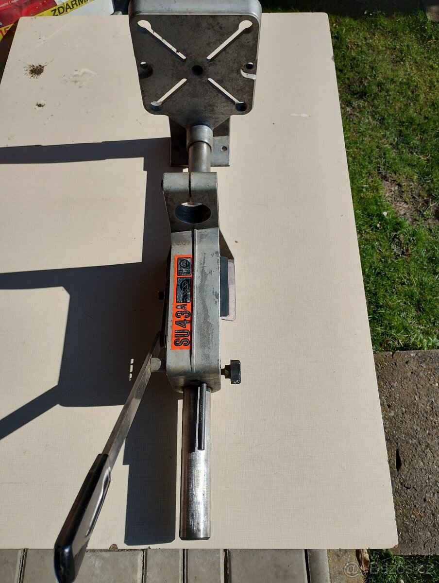 Stojan na vrtačku SU43 - 4