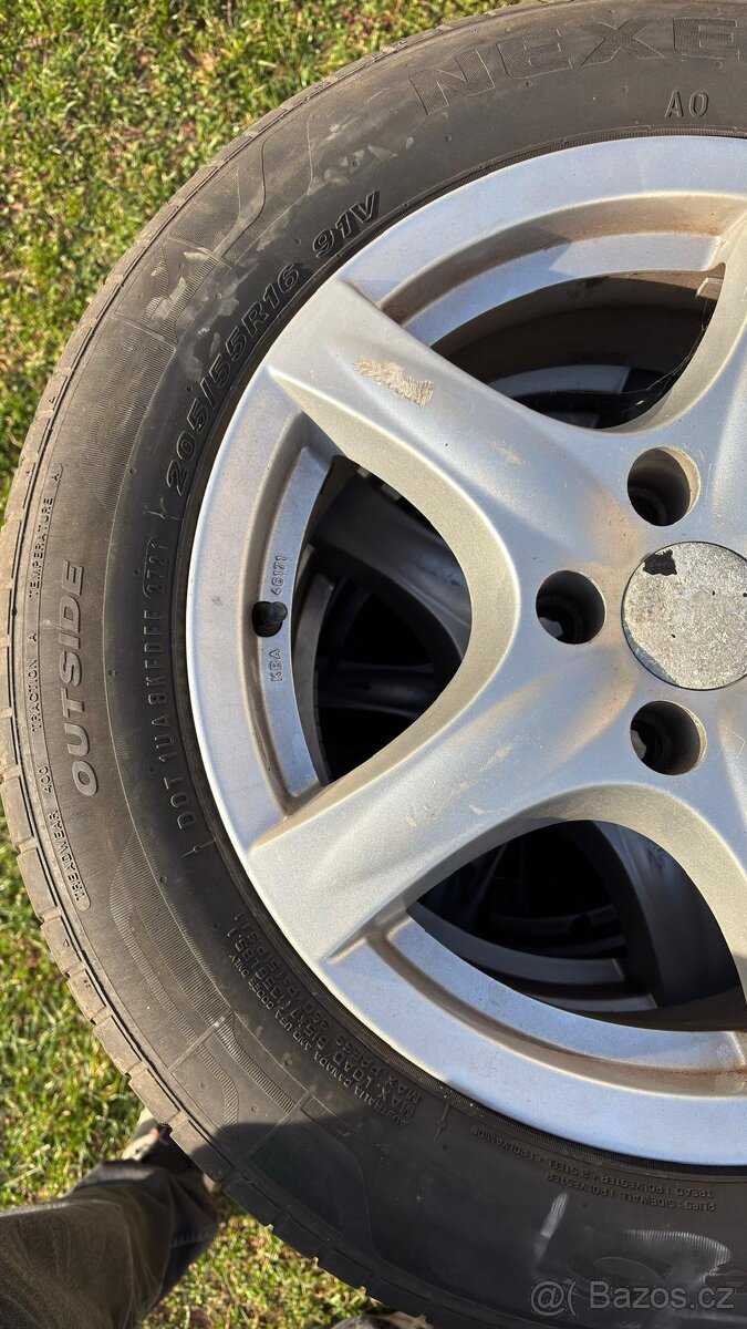 2x sada kol 205/55 R16 ET45 - 4