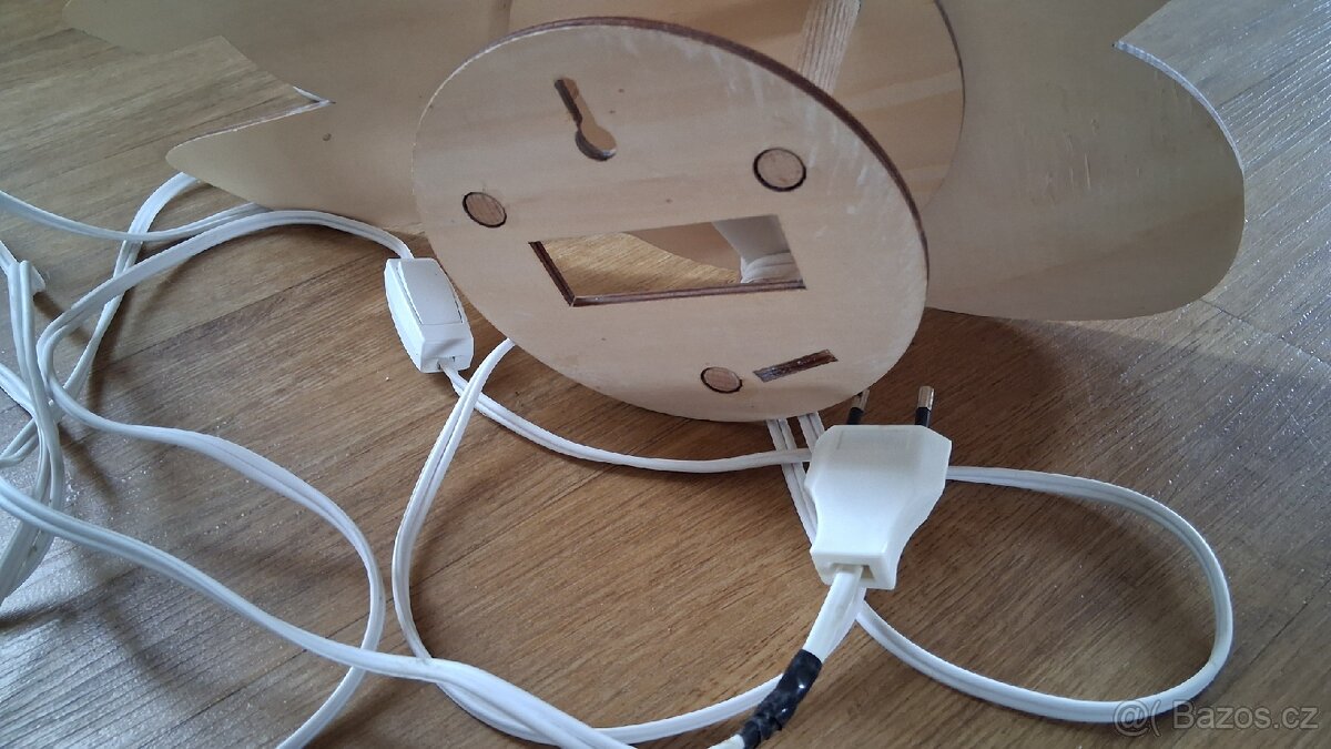 Dětská lampička k zavěšení na stěnu Krtek - 4