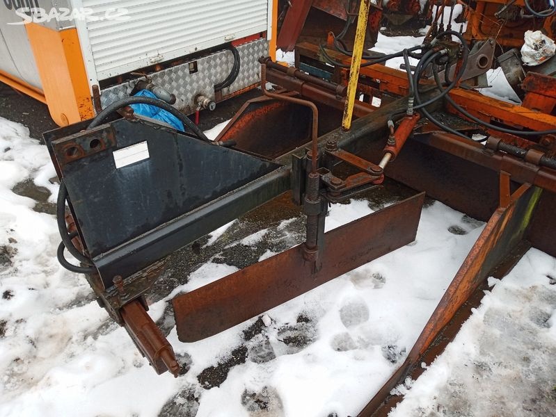 prodám traktorový hydraulický "finišer" - 4