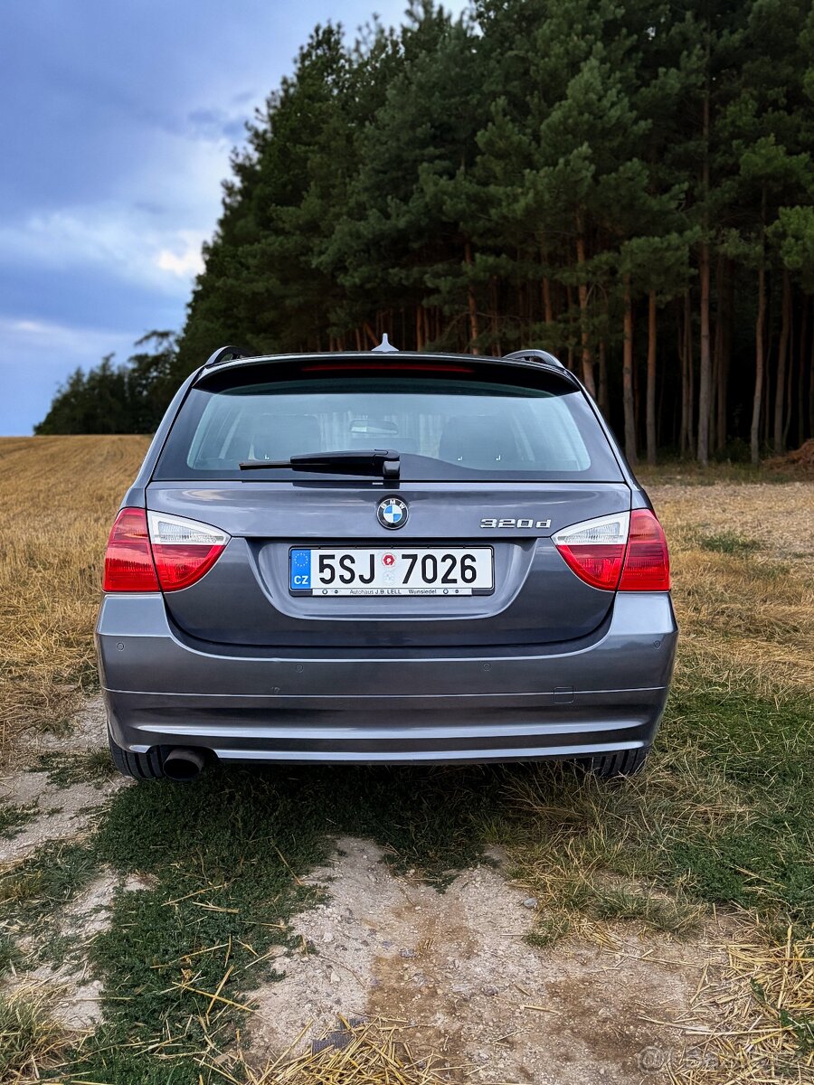 BMW e91 320d M47 - 4