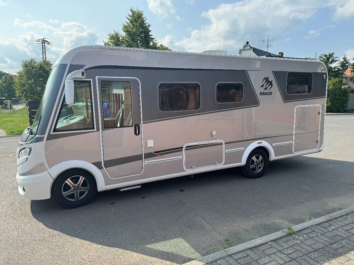Obytný automobil Knaus, SKY I 700 Plus - 4