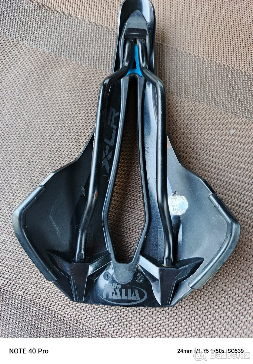 Sedlo Selle Italia - 4