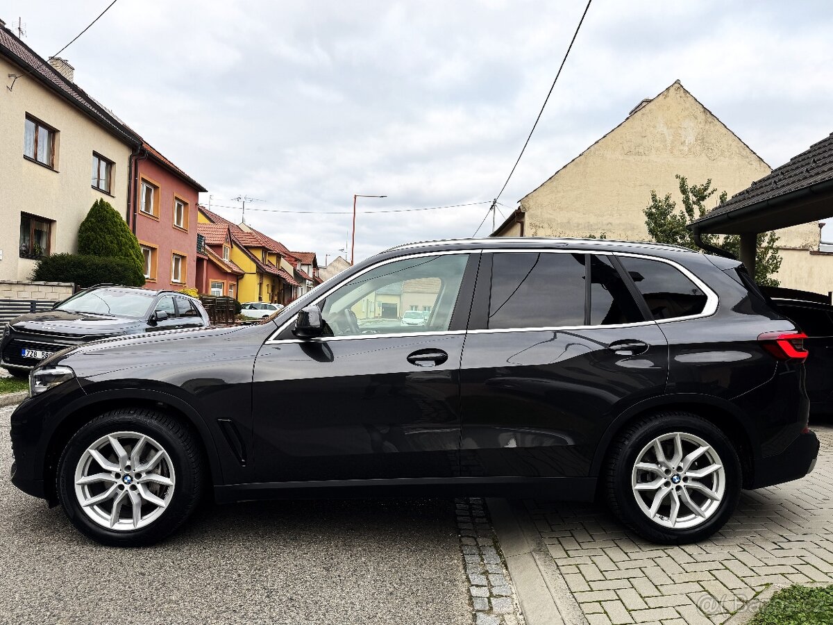 BMW X5 40i xDrive NIGHT VISION,SURROUN VIEW,LED,TAŽNÉ,DPH - 4