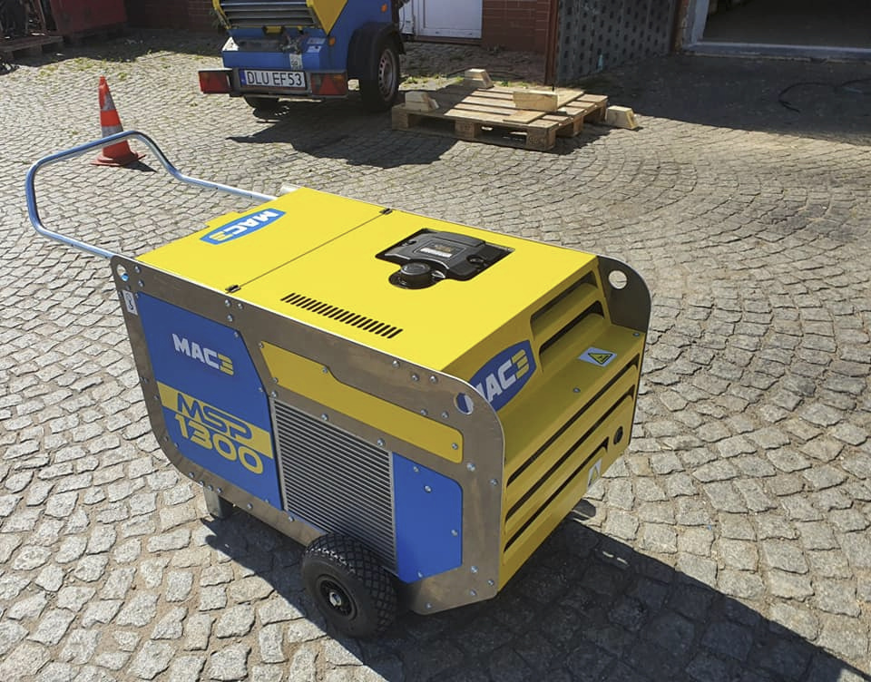 mobilní kompresor zbíječka, krtek, pískování, optika 15 bar - 4