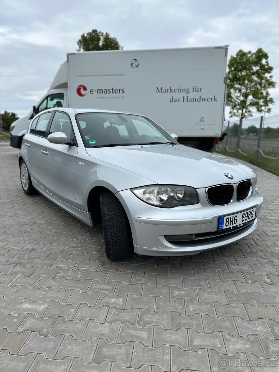 BMW e87 118i automat - 4