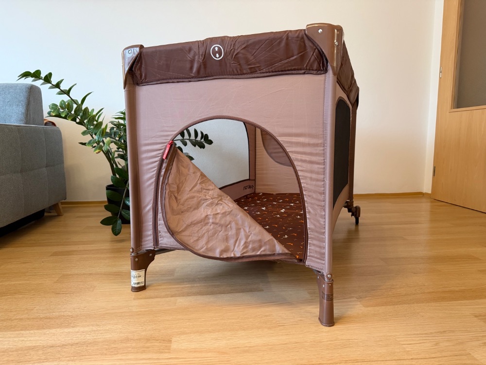 Přenosná dětská postýlka - 4