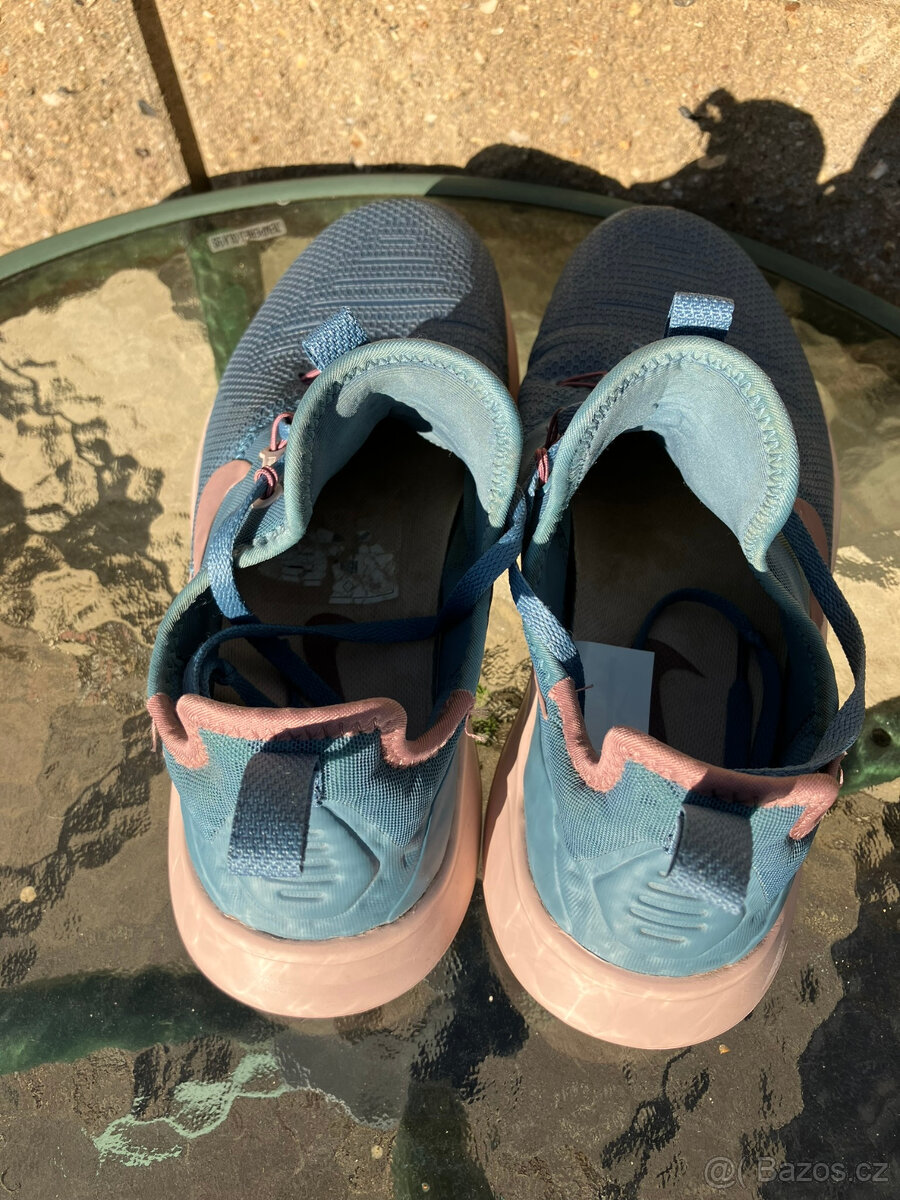 Tenisky NIKE vel 40,5 - 4