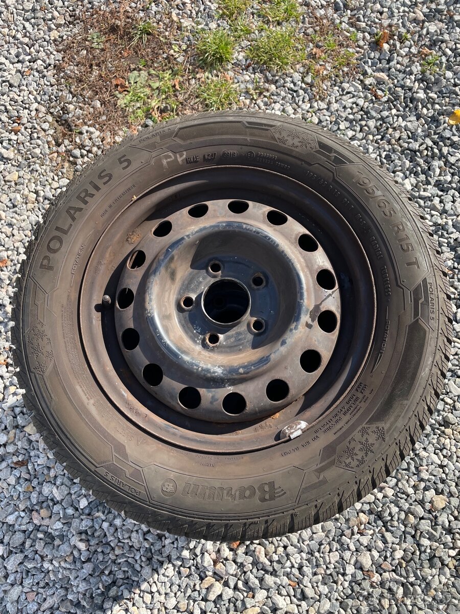 195/65 R 15 zimní - 4