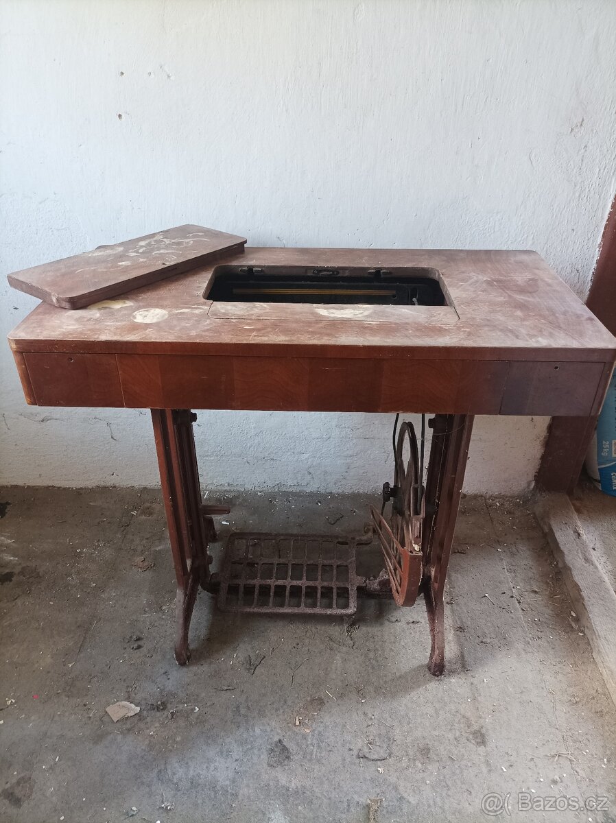 Stary sici stroj Minerva - 4