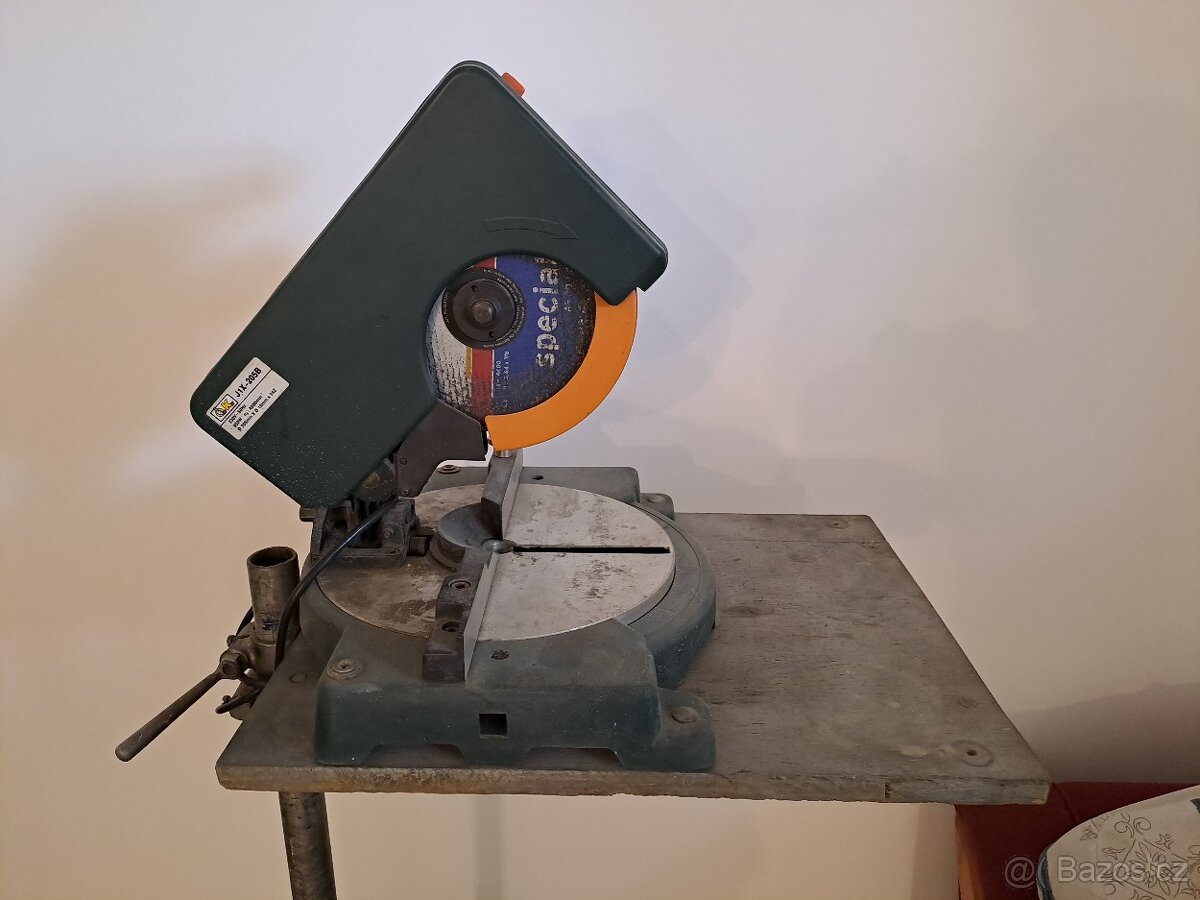 Stojan na pilu/nářadí - 4