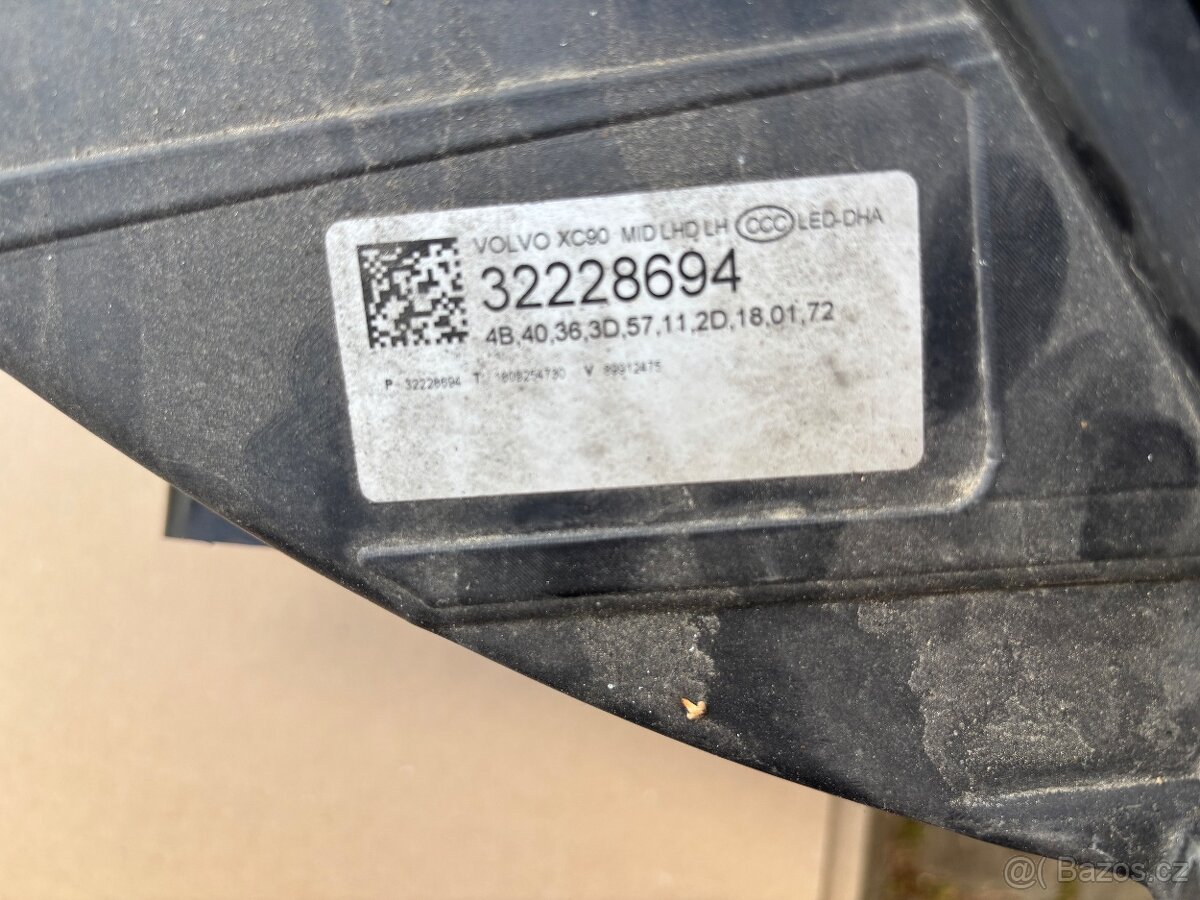 Světlomety Volvo XC 90 - 4