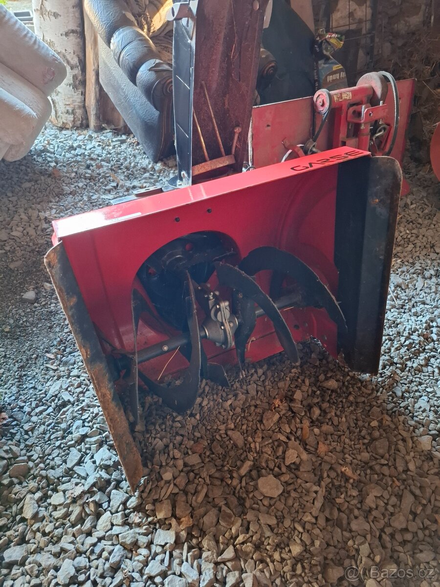 Kultivator s příslušenství - 4