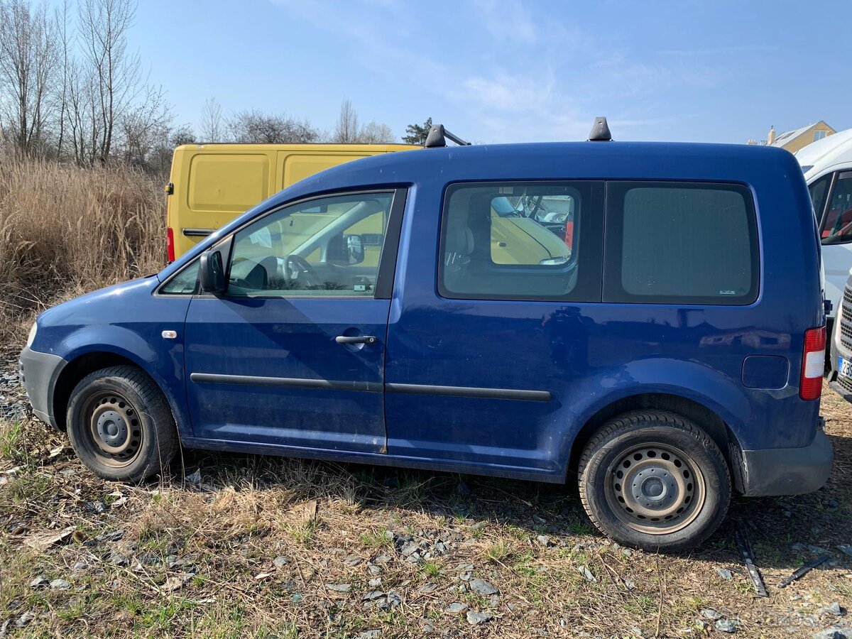 VW Caddy - 4