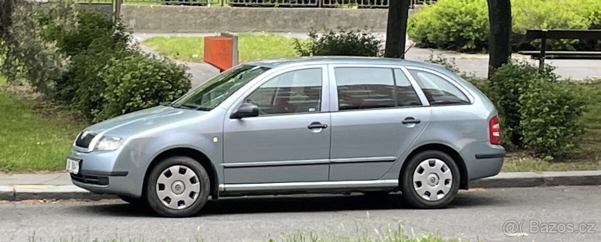 Prodám Škoda Fabia Combi 1,2 HTP/47 kW., r.v. 2004; 2.sada k - 4