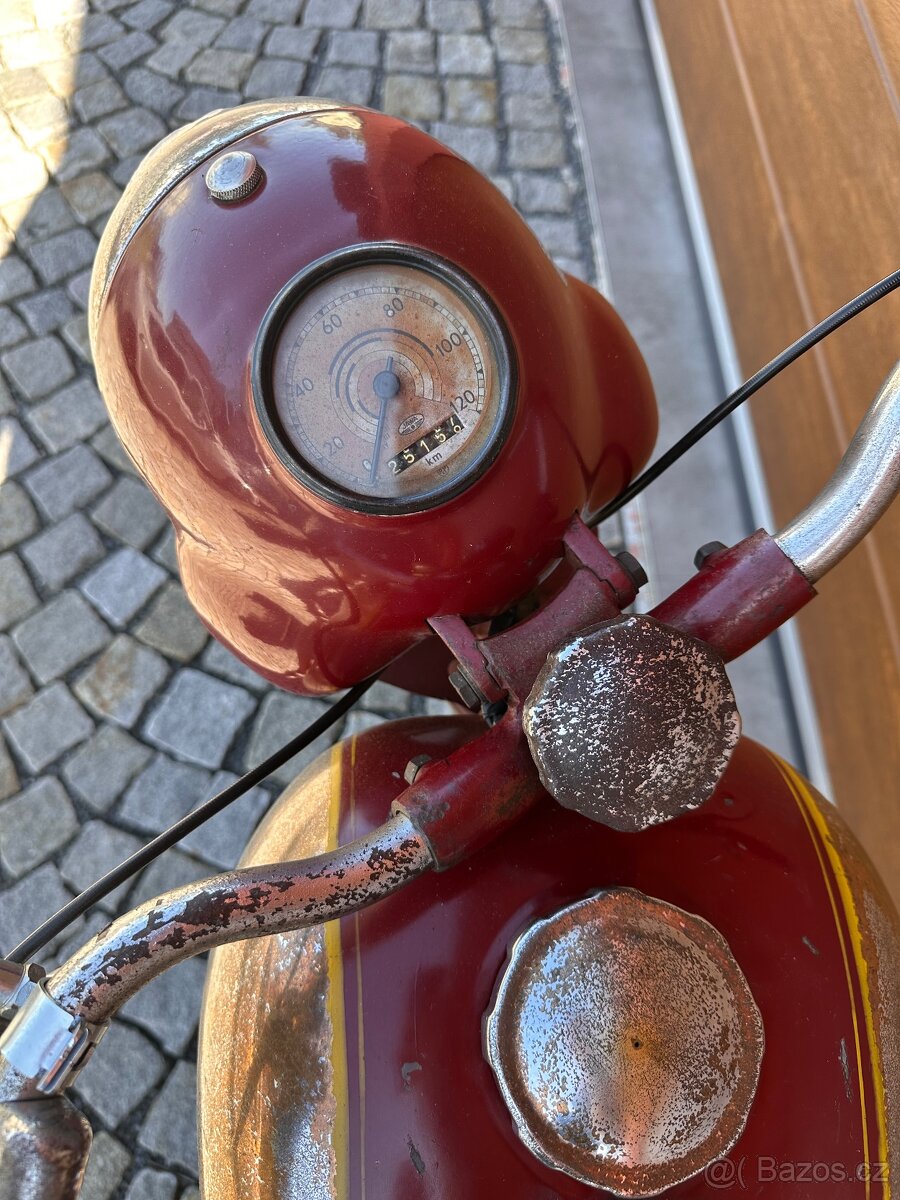 Jawa 250 Pérák - 4