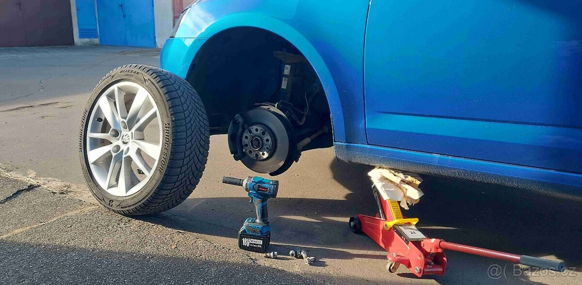 Rázový Aku utahovák-ONEVAN,Gisam, pro Aku Makita baterie 18V - 4