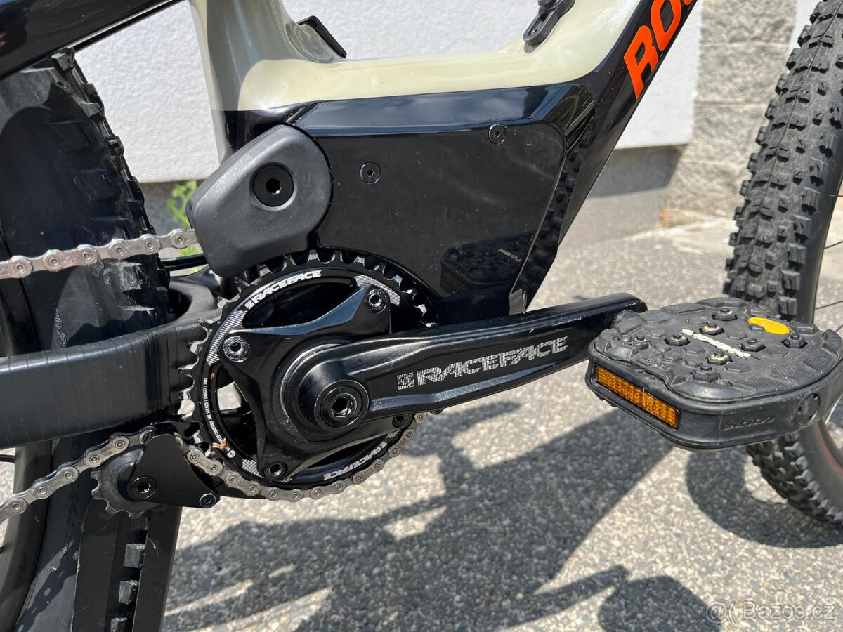 Karbonové elektrokolo velikost M, jako nové - 4