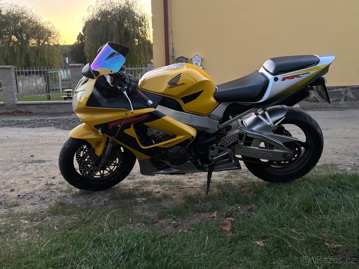 Honda CBR 929RR Fireblade - 4