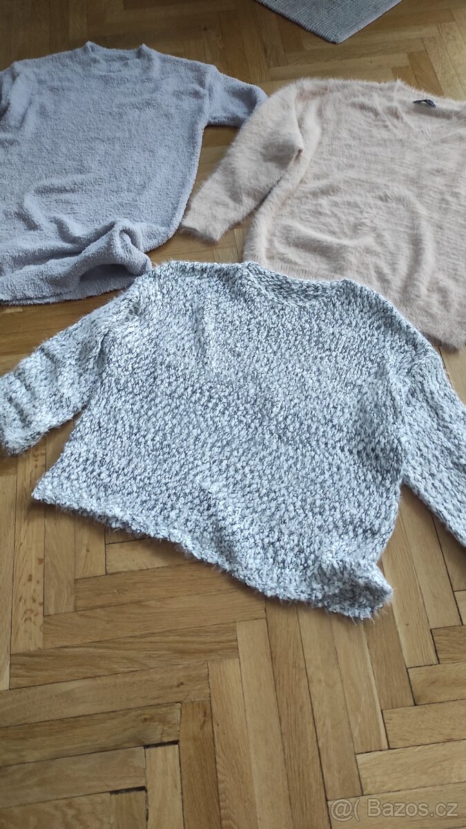 Dámské svetry L, XL - 4