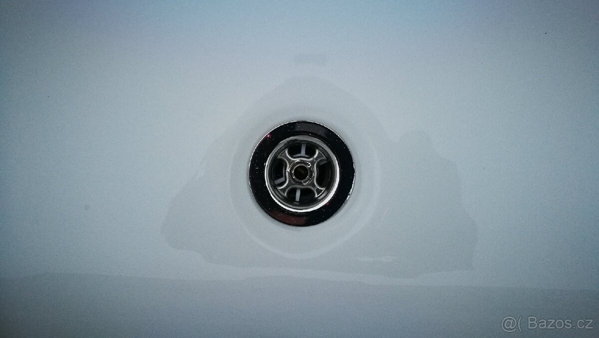 Akrylátová vana zkosená - 4