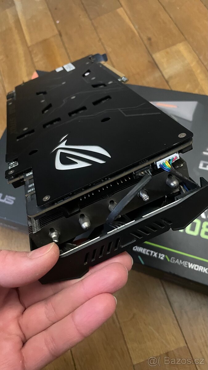 ASUS ROG Strix GTX 1080 Ti 11GB - 4