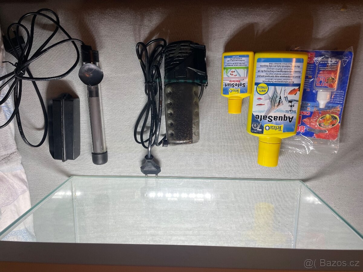 Plně vybavené akvárko - 4