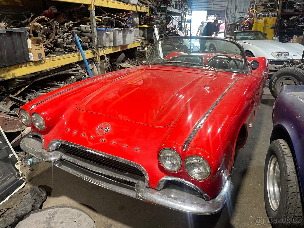 Corvette C1 , C2, C3, C4 - 4