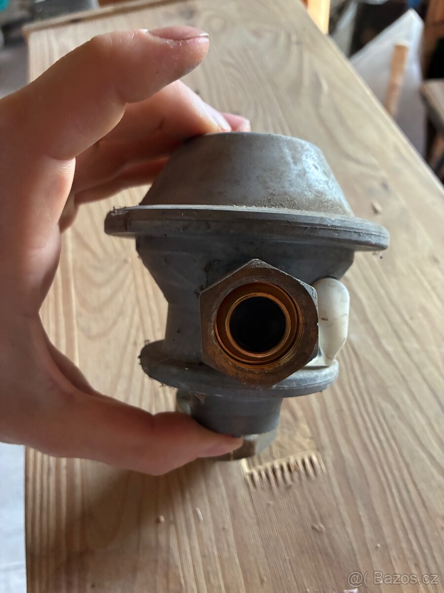 regulátor francel B25 starší - 4