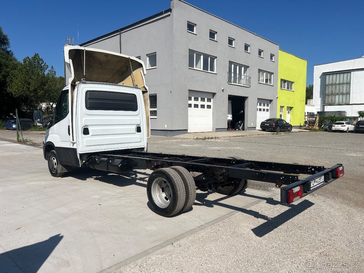 IVECO Daily 35C21 šasy - 4