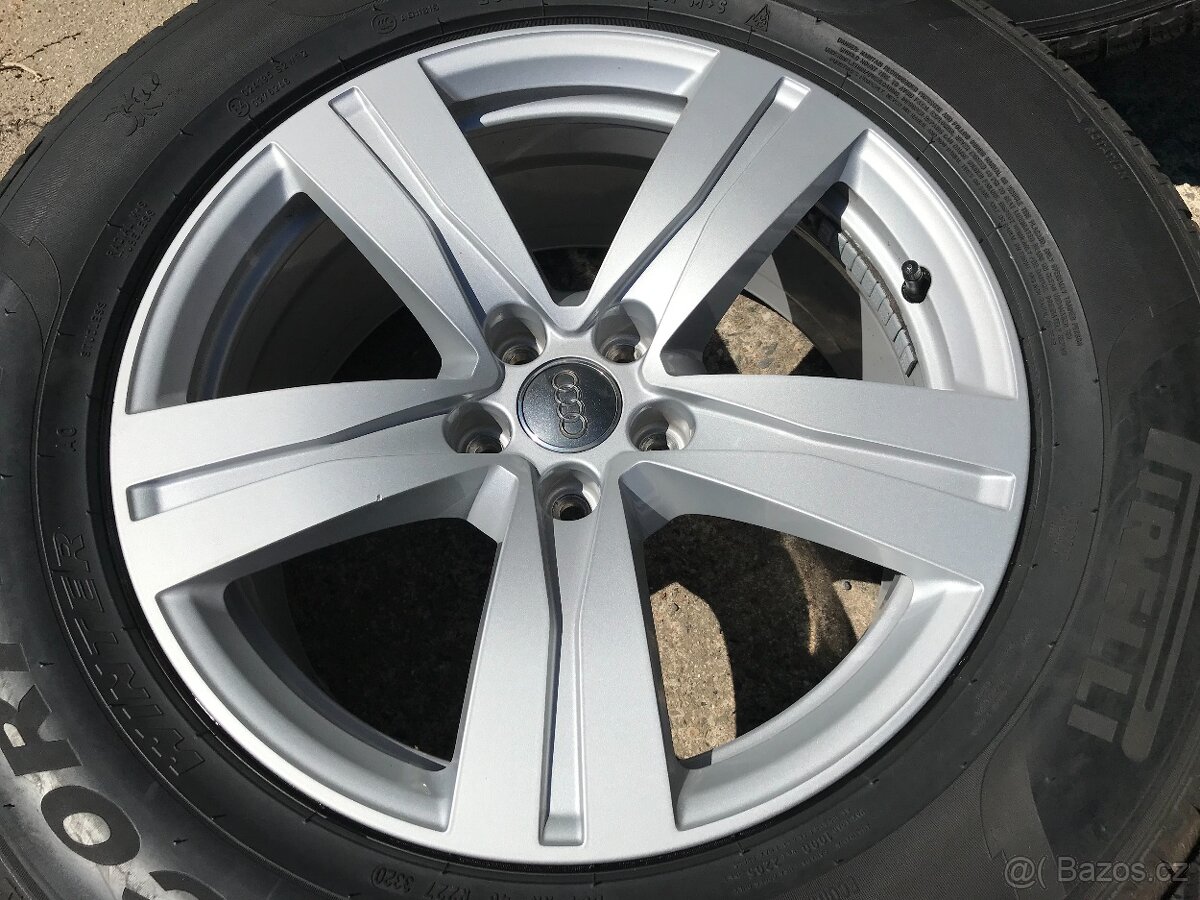 ORIGINAL ALU KOLA AUDI Q7 255/60/18 - 4