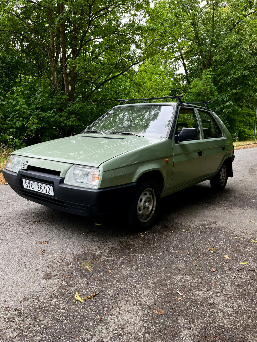 Škoda Favorit 136 LUX - 4