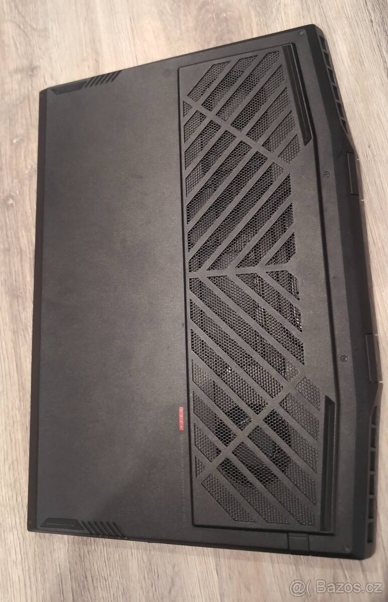 Herní notebook HP Omen - 4