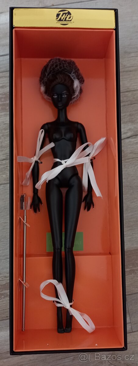 Panenka MIZI - 4