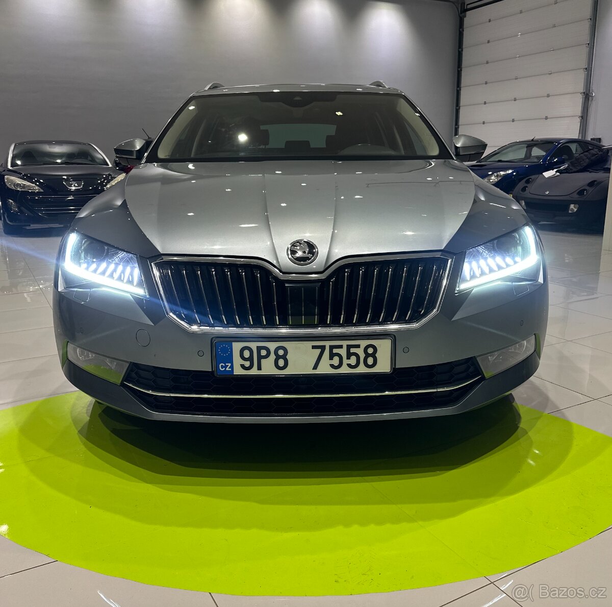 Škoda Superb, 1.6 TDI - Laurent&Clement DPH - 4