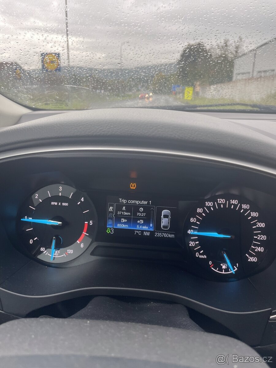 Kia Ceed - 4