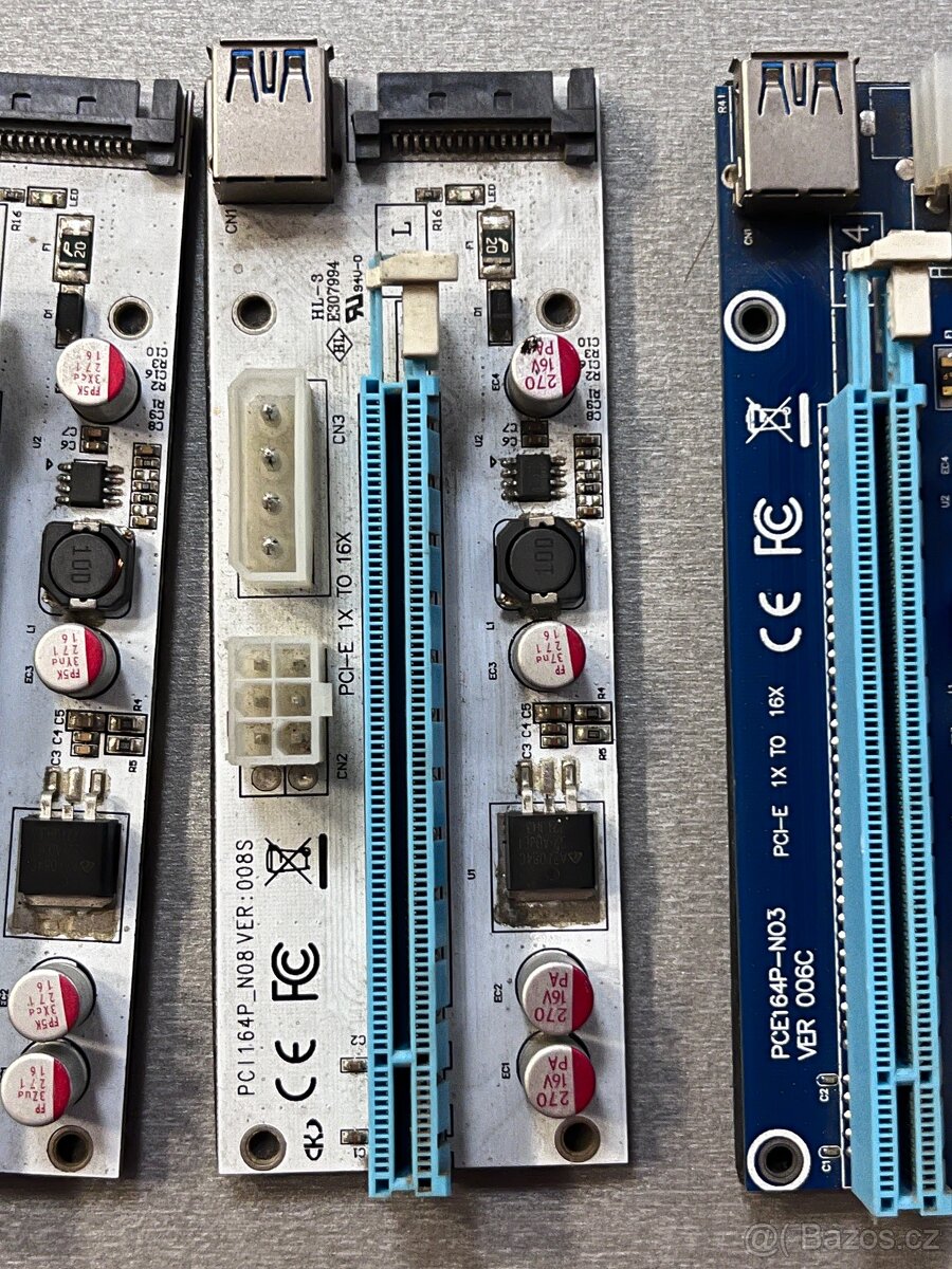 PCIe risery USB 3.0 – 6 ks (5× + 1× jiný typ) + kabely - 4