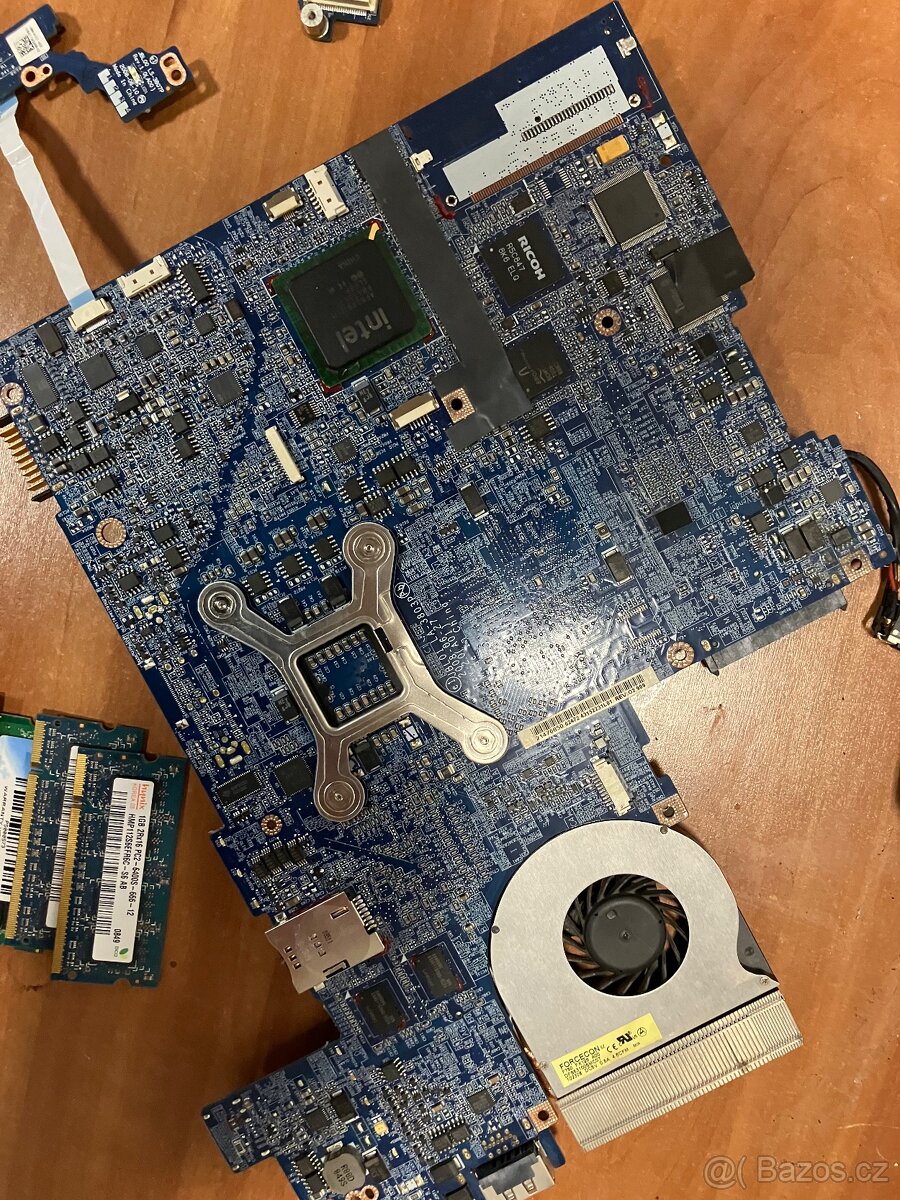Základní deska z DELL E6400 - 4