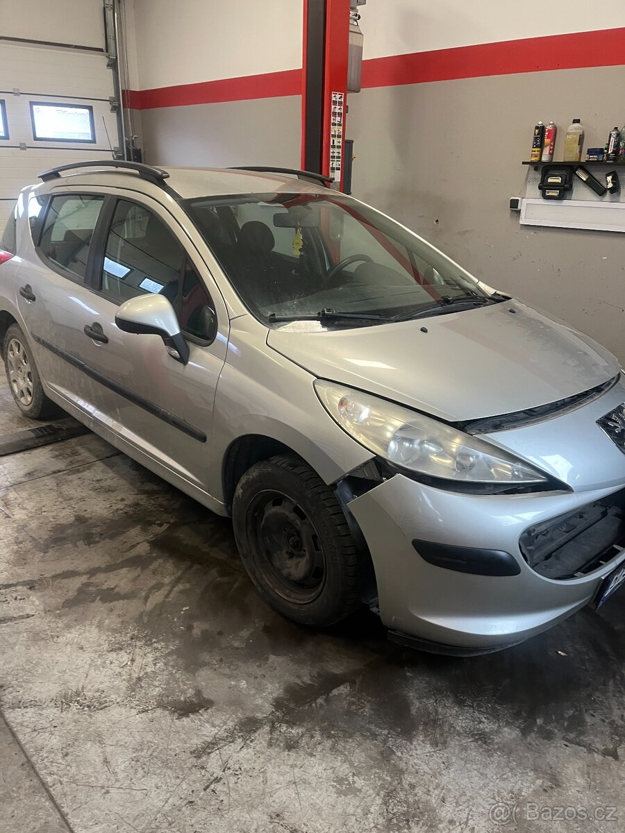 Peugeot 207 SW - 4