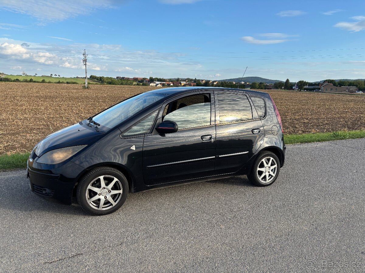 Mitsubishi Colt 1.1 - 4