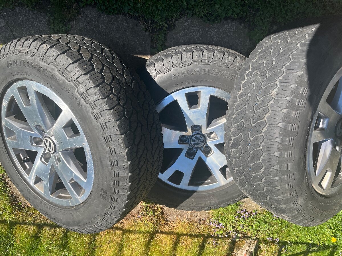 VW Amarok - alu kola 17” celoroční