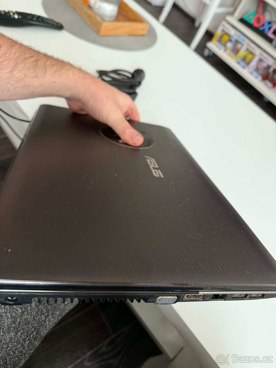 NOTEBOOK ASUS, Model: R500V na náhradní díly - 4