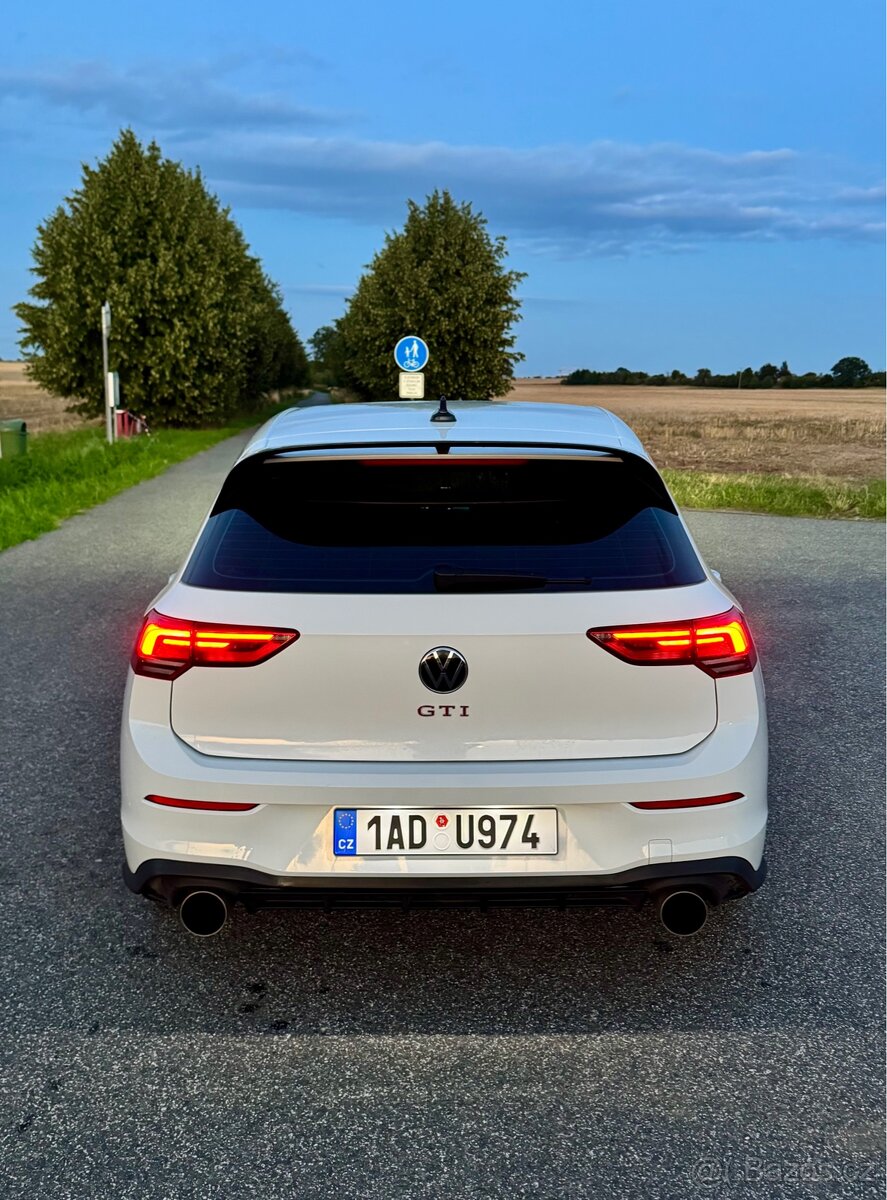 Volkswagen Golf 8 GTI Clubsport 300hp - 4