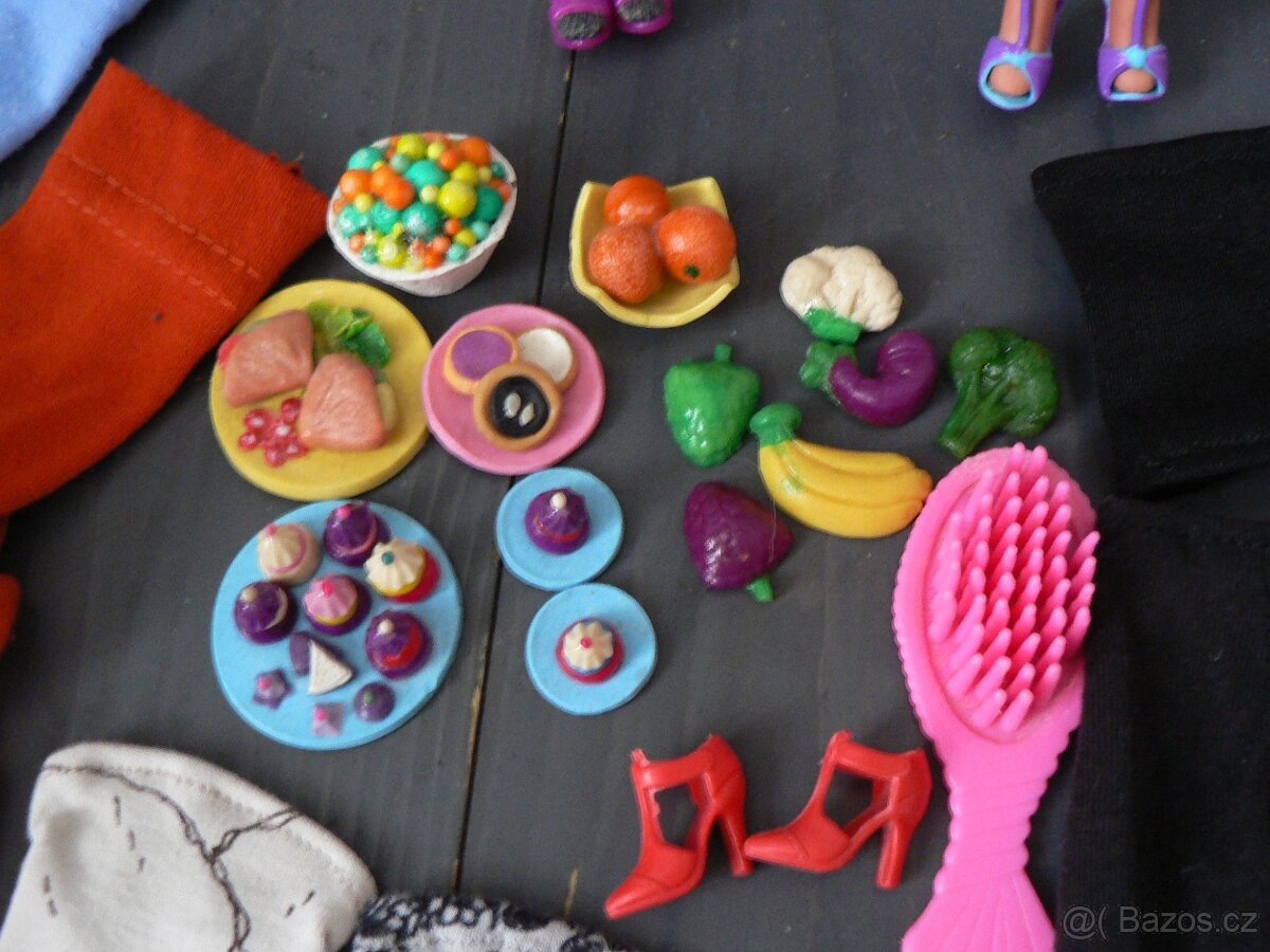 Barbie s kamarádkou 1 - 4