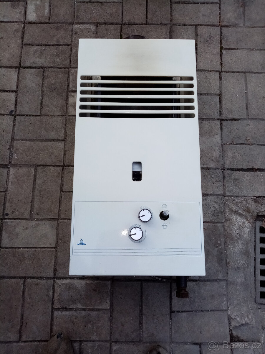 Kotel Immergas mini a karma Mora - 4