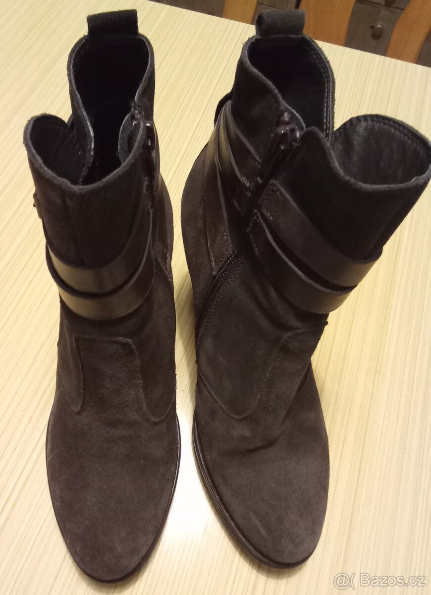 Semišové boty, velikost 38 - 4