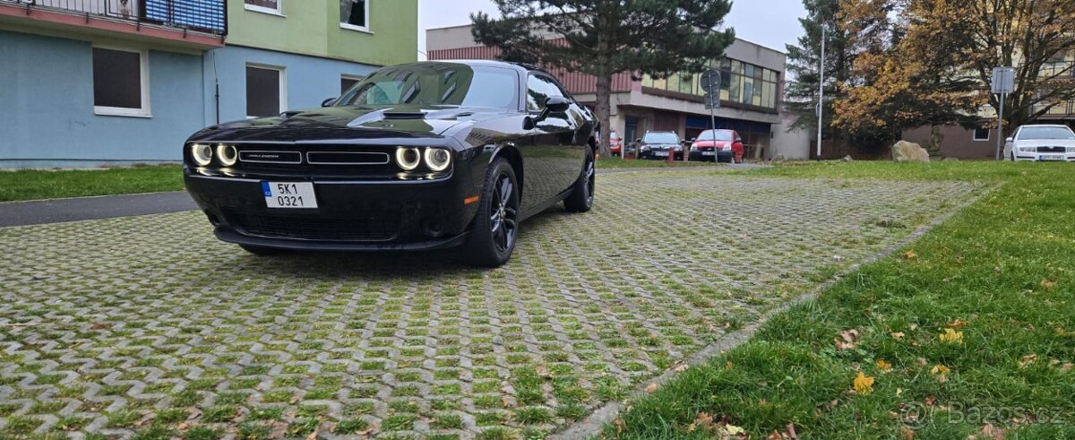 Dodge Challenger 3.6i 227kw 4x4 - 4