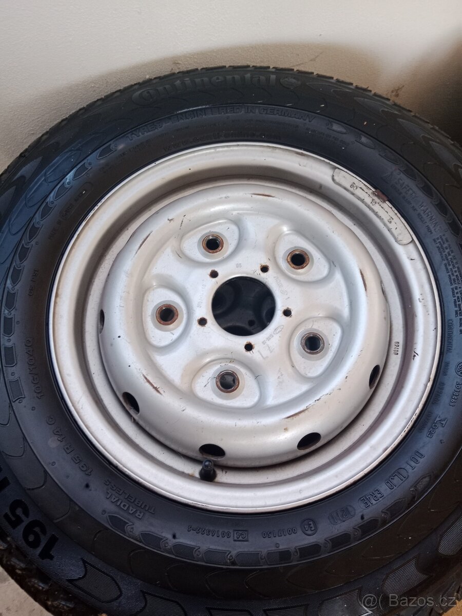 Kola Ford transit - 4