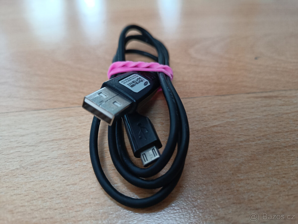 ruzne kabely: micro USB - USB-A, jack, nabijacka, jine - 4